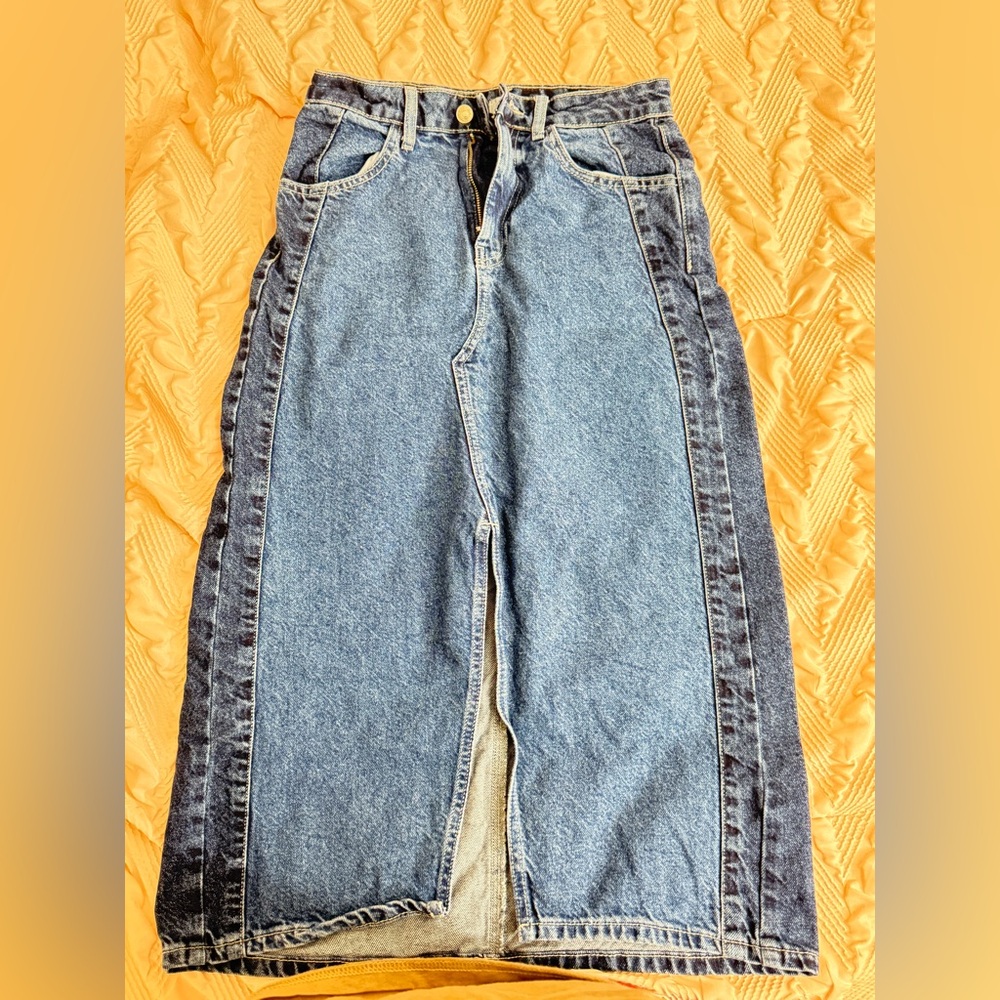 Forever 21 Blue Denim Skirt